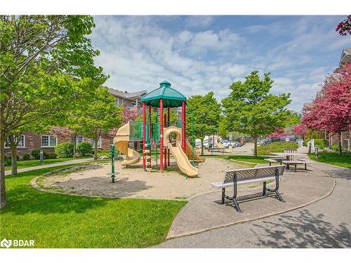 11-43 Coulter Street, Barrie, ON - Outdoor