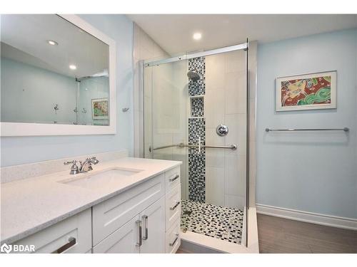 1110-6 Toronto Street, Barrie, ON - Indoor Photo Showing Bathroom
