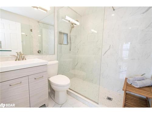 282 Robins Point Road, Tay, ON - Indoor Photo Showing Bathroom