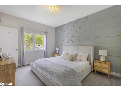 25 Ralph Dalton Boulevard, Tay, ON - Indoor Photo Showing Bedroom