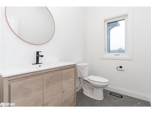 71 Rue Eric, Tiny, ON - Indoor Photo Showing Bathroom