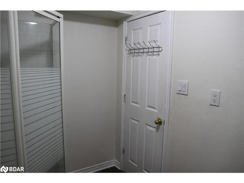 2096 Webster Boulevard, Innisfil, ON - Indoor Photo Showing Other Room