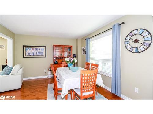145 Cunningham Drive, Barrie, ON - Indoor Photo Showing Dining Room