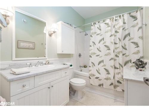 1643 The Angela Schmidt Foster Road, Midland, ON - Indoor Photo Showing Bathroom