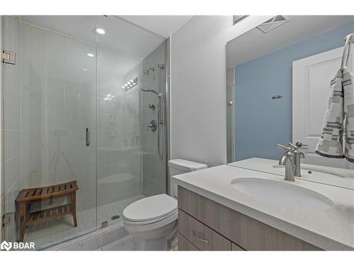 109-300 Essa Road, Barrie, ON - Indoor Photo Showing Bathroom