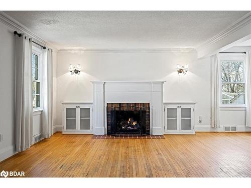 96 Drury Lane, Barrie, ON - Indoor Photo Showing Living Room With Fireplace