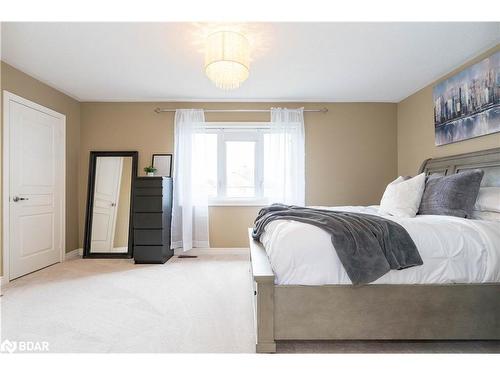 4 Snelgrove Crescent, Barrie, ON - Indoor Photo Showing Bedroom
