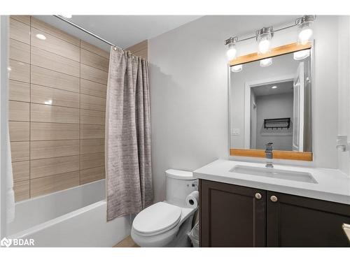 G01-80 Horseshoe Boulevard, Oro-Medonte, ON - Indoor Photo Showing Bathroom