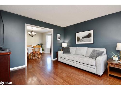 22 Mariposa Drive, Orillia, ON - Indoor Photo Showing Other Room