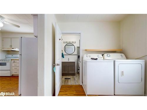 169 Peel Street, Collingwood, ON - Indoor Photo Showing Laundry Room