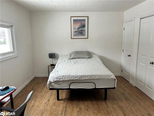 169 Peel Street, Collingwood, ON - Indoor Photo Showing Bedroom