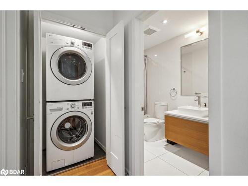 41 Carlyle Avenue, Ottawa, ON - Indoor Photo Showing Laundry Room