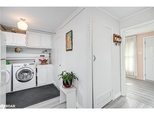 1962 St Johns Road Sw, Alcona, ON - Indoor Photo Showing Laundry Room