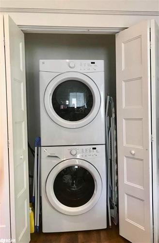 7 Hollow Lane, Cherry Valley, ON - Indoor Photo Showing Laundry Room
