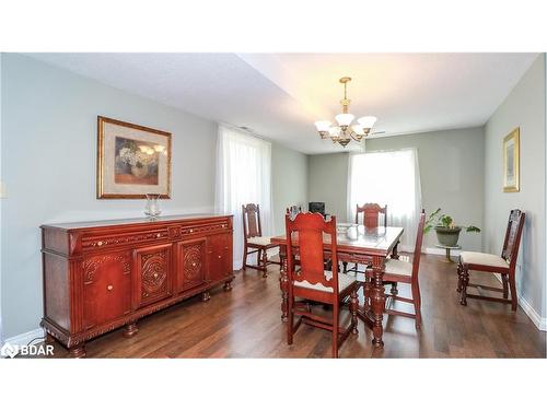 3711 Brunel Road, Baysville, ON - Indoor Photo Showing Dining Room