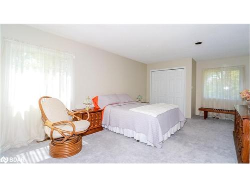 3711 Brunel Road, Baysville, ON - Indoor Photo Showing Bedroom