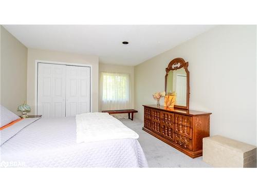 3711 Brunel Road, Baysville, ON - Indoor Photo Showing Bedroom