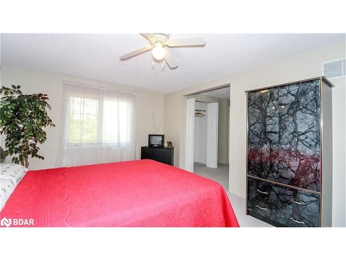 3711 Brunel Road, Baysville, ON - Indoor Photo Showing Bedroom