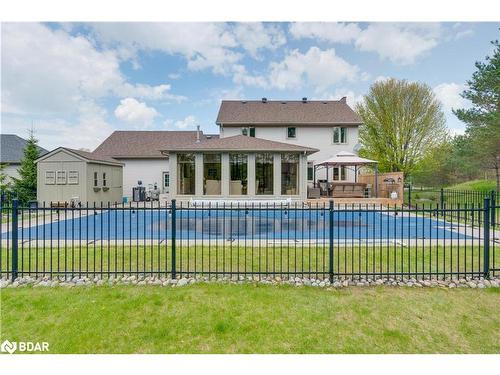 95 Highland Drive, Oro-Medonte, ON - Outdoor With In Ground Pool With Backyard With Exterior