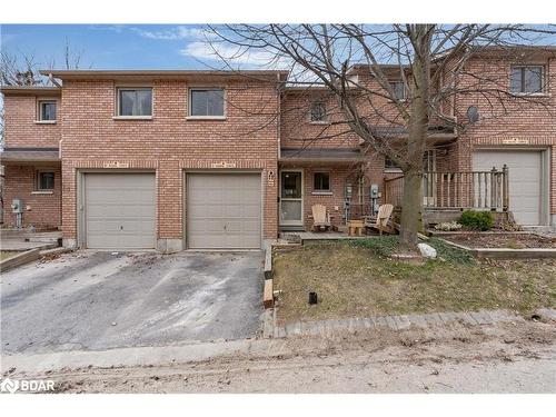 11 Quail Crescent, Barrie, ON - Outdoor With Facade