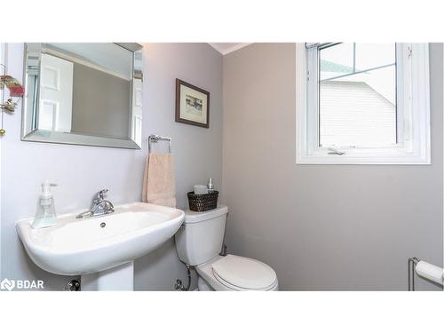 28 Masters Crescent, Port Severn, ON - Indoor Photo Showing Bathroom