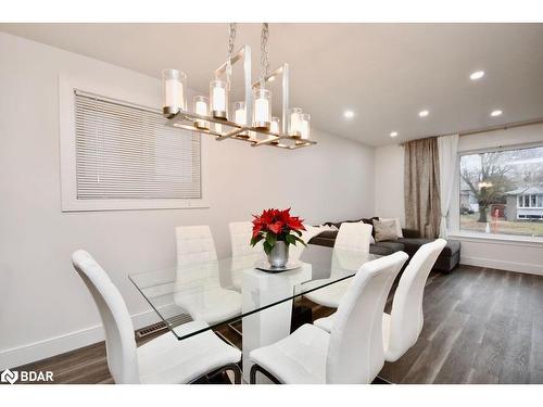 72 Jane Crescent, Barrie, ON - Indoor Photo Showing Dining Room