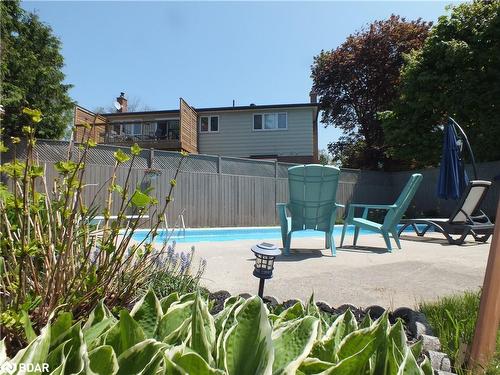 72 Jane Crescent, Barrie, ON - Outdoor With In Ground Pool