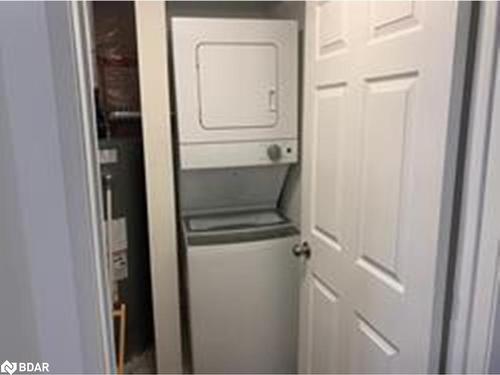 Lower-1 Bates Court, Barrie, ON - Indoor Photo Showing Laundry Room