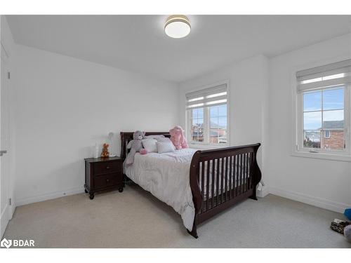 2177 Galloway Street, Innisfil, ON - Indoor Photo Showing Bedroom