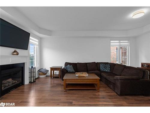 2177 Galloway Street, Innisfil, ON - Indoor Photo Showing Living Room With Fireplace