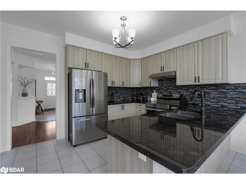 2177 Galloway Street, Innisfil, ON - Indoor Photo Showing Kitchen With Double Sink