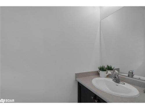 2177 Galloway Street, Innisfil, ON - Indoor Photo Showing Bathroom