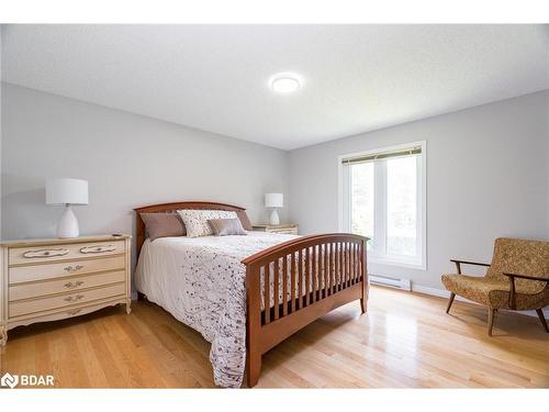 1124 Marcellus Drive, Midland, ON - Indoor Photo Showing Bedroom