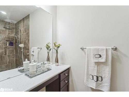1509-37 Ellen Street, Barrie, ON - Indoor Photo Showing Bathroom