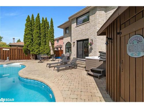 23 Grants Way, Barrie, ON - Outdoor With In Ground Pool