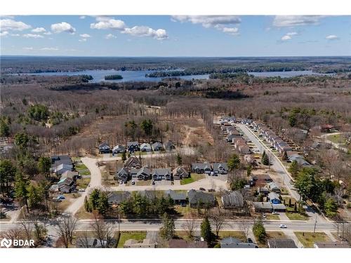 17 Kingbrook Court, Gravenhurst, ON - Outdoor With View