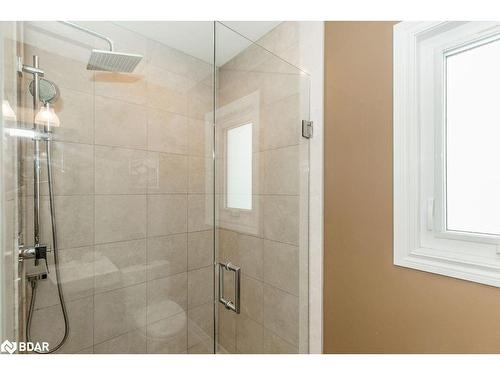2776 Ireton Street, Innisfil, ON - Indoor Photo Showing Bathroom