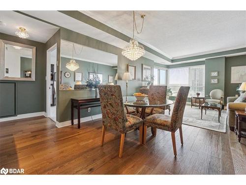 601-2 Toronto Street, Barrie, ON - Indoor Photo Showing Dining Room