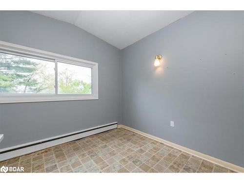 46 Eugenia Street, Barrie, ON - Indoor Photo Showing Other Room