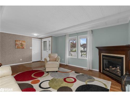8 Nettles Cove, Innisfil, ON - Indoor Photo Showing Living Room With Fireplace