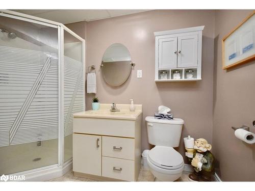 181 Sproule Drive, Barrie, ON - Indoor Photo Showing Bathroom