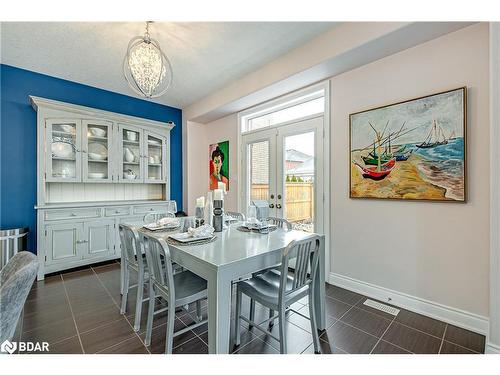 23 Kierland Road, Barrie, ON - Indoor Photo Showing Dining Room
