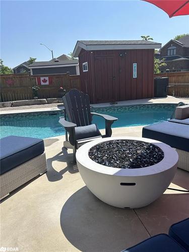 23 Kierland Road, Barrie, ON - Outdoor With In Ground Pool