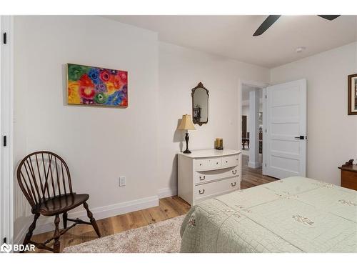 203 Montgomery Drive, Barrie, ON - Indoor Photo Showing Bedroom