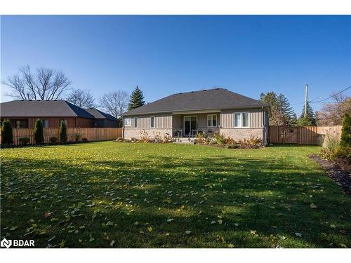 203 Montgomery Drive, Barrie, ON - Outdoor
