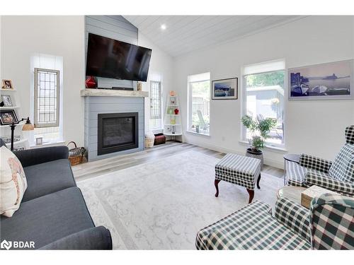826 Adams Road, Innisfil, ON - Indoor Photo Showing Living Room With Fireplace