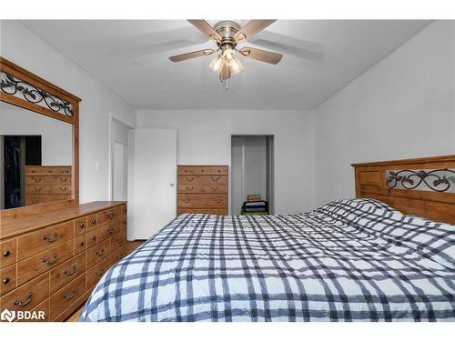 263 Tupper Boulevard, Alliston, ON - Indoor Photo Showing Bedroom