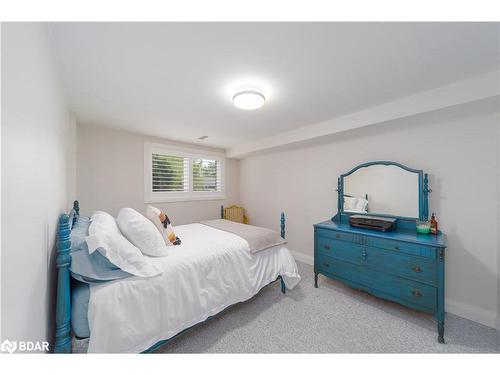 24 Highview Road, Barrie, ON - Indoor Photo Showing Bedroom