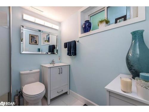 125 Gerald Avenue, Orillia, ON - Indoor Photo Showing Bathroom