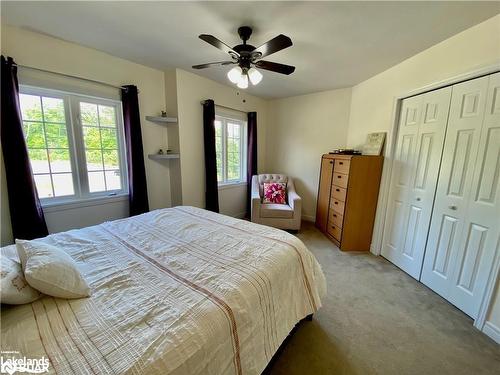 1 Kirbys Way, Huntsville, ON - Indoor Photo Showing Bedroom